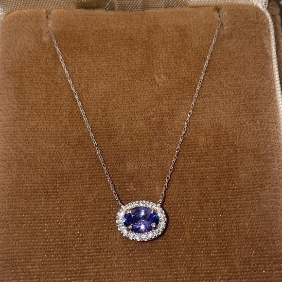 Solid 10K White Gold Natural Tanzanite Gem Faux Diamond Halo Necklace (not 14K) - Picture 6 of 13